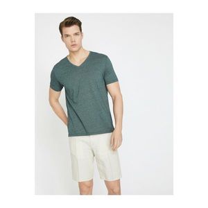 Koton Men's Green Short Sleeve V-Neck T-Shirt vyobraziť