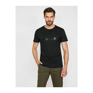 Koton Men's Black Crew Neck Short Sleeve T-Shirt vyobraziť