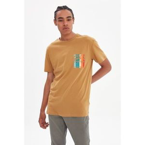 Trendyol Camel Men's Regular Fit Short Sleeve T-Shirt vyobraziť