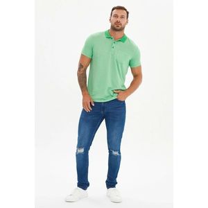 Trendyol Green Men's Slim Fit Short Sleeve Polo Neck T-shirt vyobraziť
