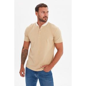 Trendyol Beige Men's Slim Fit Short Sleeve Polo Neck T-shirt vyobraziť