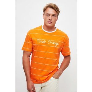 Trendyol Orange Men's Wide Cut Short Sleeve T-Shirt vyobraziť