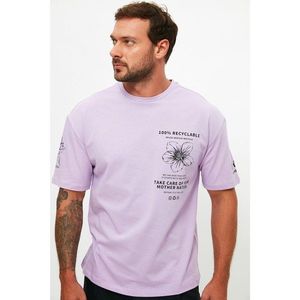Trendyol Lilac Men's Wide Cut Printed T-Shirt vyobraziť