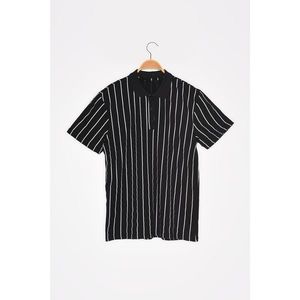 Trendyol Black Men's Slim Fit Crew Neck Short Sleeve Striped Polo Neck T-shirt vyobraziť