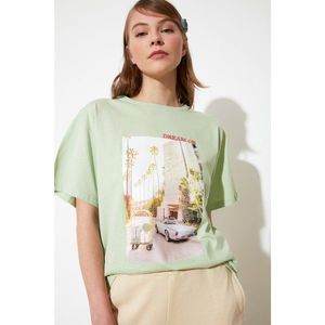Trendyol Mint Print and Embroidered Boyfriend Knitted T-Shirt vyobraziť