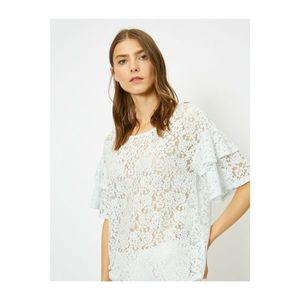 Koton Lace Detail T-shirt vyobraziť
