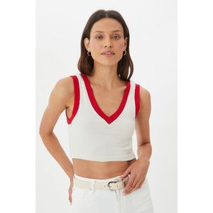 Trendyol White Crop Knitted Blouse vyobraziť