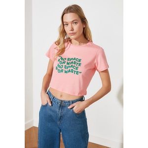 Trendyol Pink 100% Organic Cotton Crop Printed Knitted T-Shirt vyobraziť