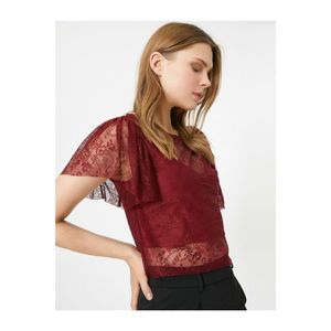 Koton Women's Burgundy Lace Detail Crew Neck Short Sleeve T-Shirt vyobraziť