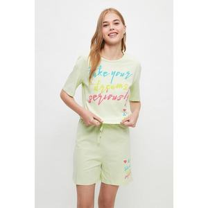 Trendyol Green Slogan Knitted Pajamas Set vyobraziť