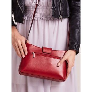 Small red leather handbag with a magnet vyobraziť