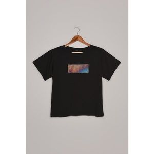 Trendyol Black Scarf Detailed Knitted T-Shirt vyobraziť