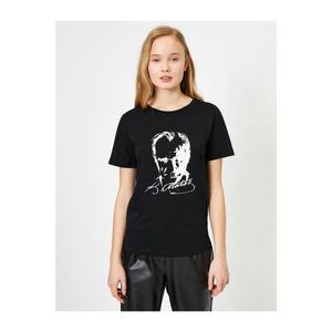 Koton Ataturk Printed T-shirt vyobraziť