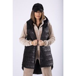 quilted vest with a hood and an embossed pattern vyobraziť
