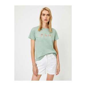 Koton Women's Green Crew Neck Short Sleeve Printed T-Shirt vyobraziť