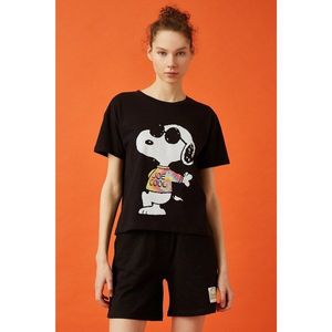 Koton Women's Snoopy Licensed Cotton T-Shirt vyobraziť