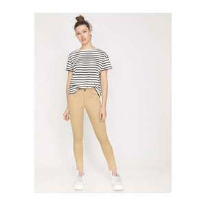 Koton Women's Navy Normal Waist Pocket Detailed Slim Fit Trousers vyobraziť