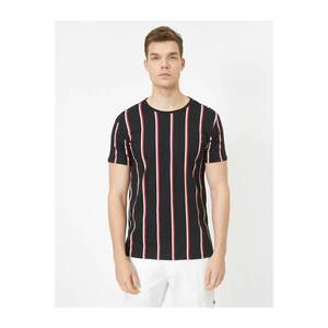 Koton Men's Cotton Crew Neck Short Sleeve Striped T-Shirt vyobraziť