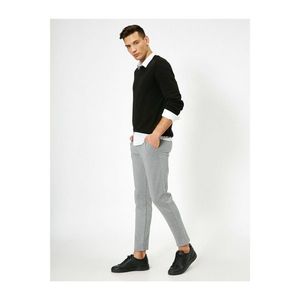 Koton Pocket Detailed Patterned Skinny Fit Trousers vyobraziť