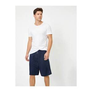 Koton Men's Navy Blue Shorts & Bermuda vyobraziť