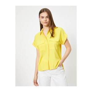 Koton Women's Yellow Pocket Detailed Shirt vyobraziť