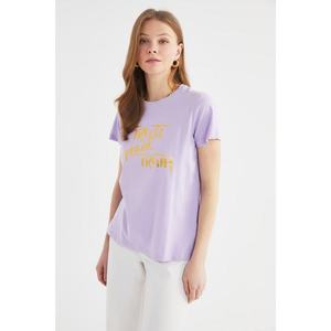 Trendyol Lilac Leaf Printed Basic Knitted T-Shirt vyobraziť