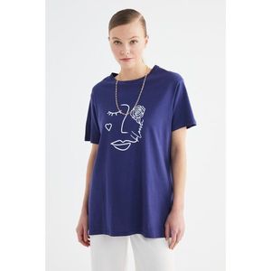 Trendyol Navy Printed Knitted Tunic T-shirt vyobraziť