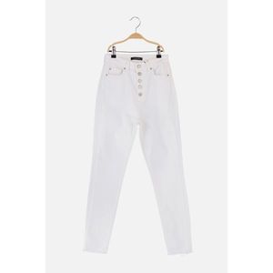 Trendyol White Front Buttoned Cutout High Waist Skinny Jeans vyobraziť