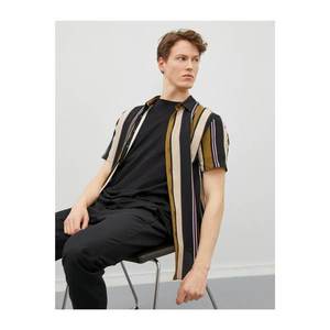 Koton Short Sleeve Shirt Striped Color-Blocked vyobraziť