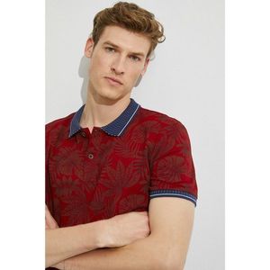 Koton Men's Claret Red Patterned T-Shirt vyobraziť