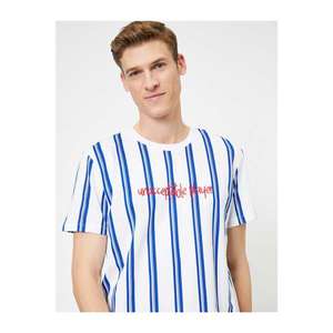 Koton Men's Blue Striped T-Shirt vyobraziť