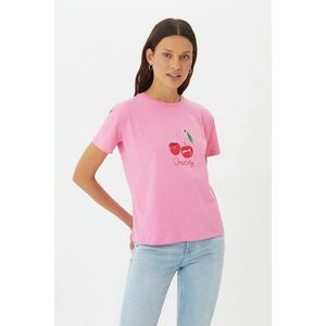 Trendyol Pink Printed Semi-Fitted Knitted T-Shirt vyobraziť