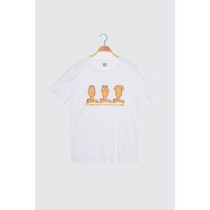 Trendyol White Men's Slim Fit Crew Neck Licensed Garfield Printed Short Sleeve T-Shirt vyobraziť