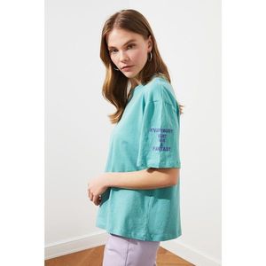 Trendyol Mint Embroidered Loose Pattern Knitted T-Shirt vyobraziť
