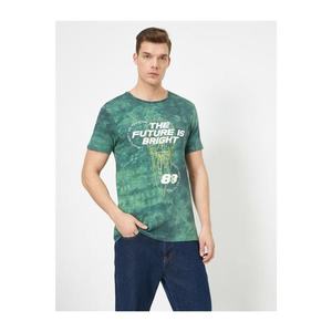 Koton Men's Green Letter Printed T-Shirt vyobraziť