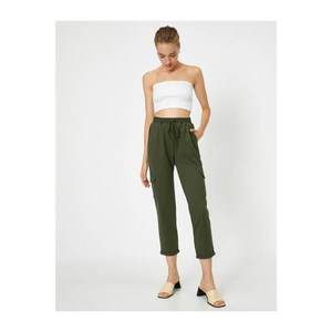 Koton Women's Green Waist Baggy Trousers vyobraziť