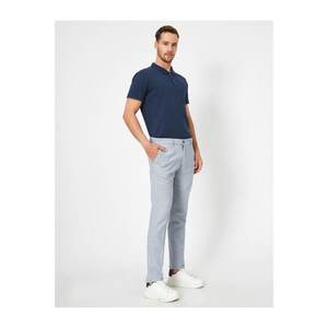 Koton Men's Blue Pocket Detailed Trousers vyobraziť