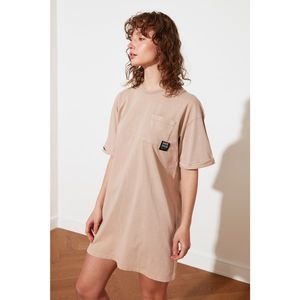 Trendyol Stone Petite Pocket Label Detailed Knitted Dress vyobraziť