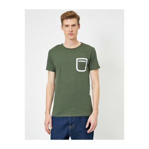 Koton Men's Green Bike Collar T-Shirt vyobraziť