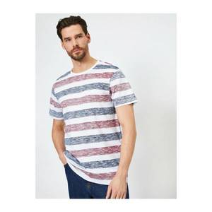 Koton Men's White Striped T-Shirt vyobraziť