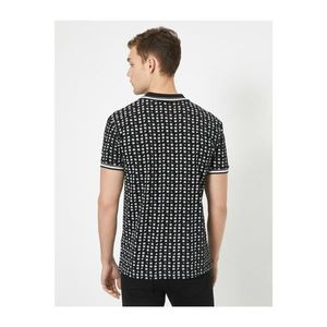Koton Men's Black Polo Neck Short Sleeve Patterned T-Shirt vyobraziť