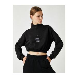 Koton Crop Sweatshirt with Women's Black Cotton Upright Collar Slogan vyobraziť