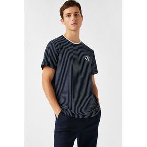Koton Men's Navy Striped T-Shirt vyobraziť