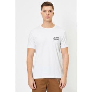 Koton Male White Star Wars Licensed Printed T-Shirt vyobraziť