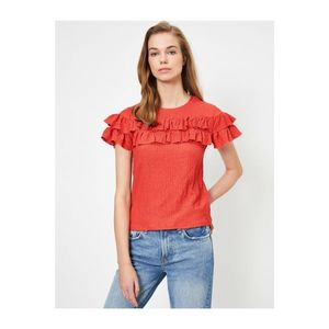 Koton Women's Red Ruffle Detail Crew Neck Short Sleeve T-shirt vyobraziť