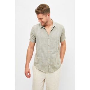 Trendyol Khaki Men's Slim Fit Buttoned Collar Cupped Short Sleeve Shirt vyobraziť