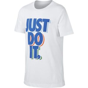 Nike Sportswear Big Kids' T-Shirt vyobraziť