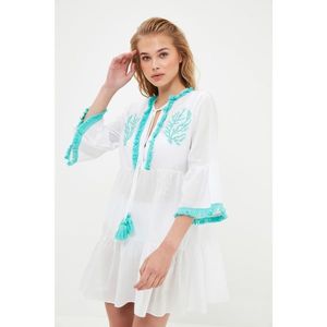 Trendyol Turquoise Bead Embroidery Voile Beach Dress vyobraziť