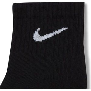 Pánske ponožky Nike Quarter vyobraziť