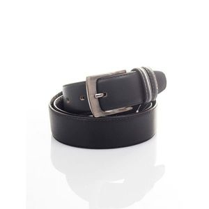 Leather men´s belt with a black buckle vyobraziť
